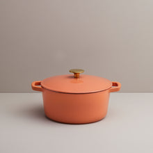 Load image into Gallery viewer, Recycled Cast Iron 3.3l Casserole - Terracotta