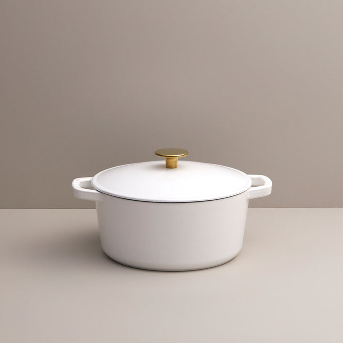 Recycled Cast Iron 3.3l Casserole - White