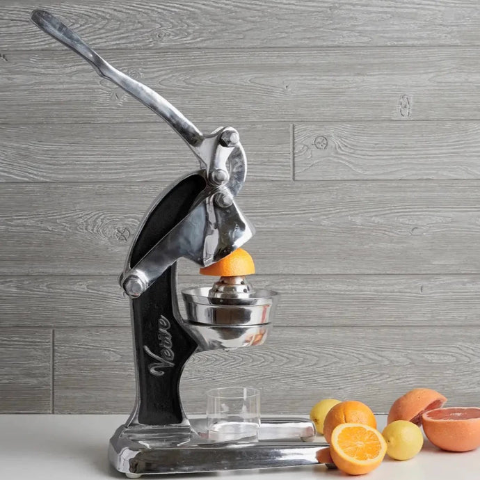 Small Recycled Aluminium Juicer - Black