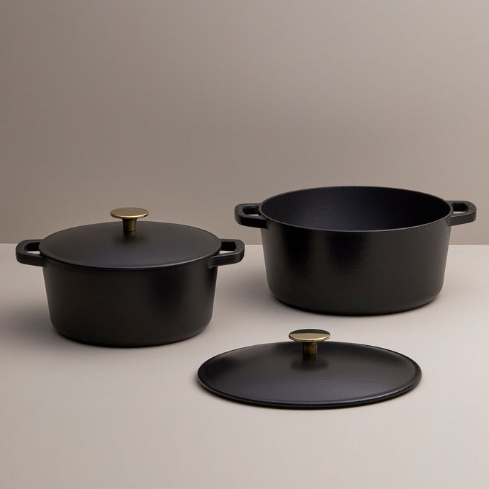4-Piece Recycled Cast Iron Cookware Set - Black